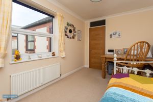 Bedroom- click for photo gallery